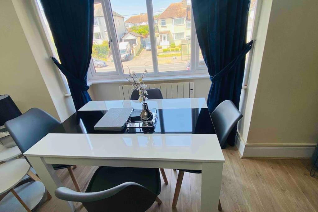 Family Marine Apartment With Sea View Доліш Екстер'єр фото